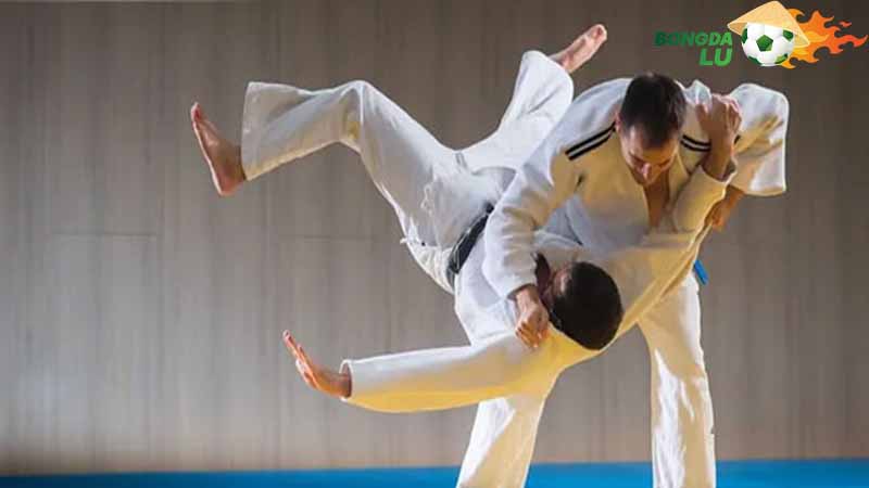 Tổng quan về môn mõ Judo là gì
